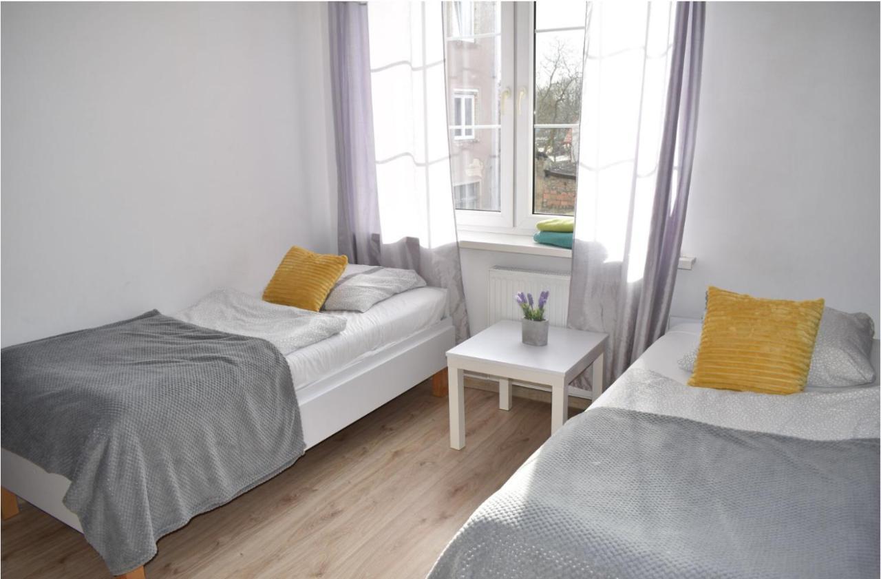 Hostel Przed Switem Gorzów Wielkopolski Εξωτερικό φωτογραφία