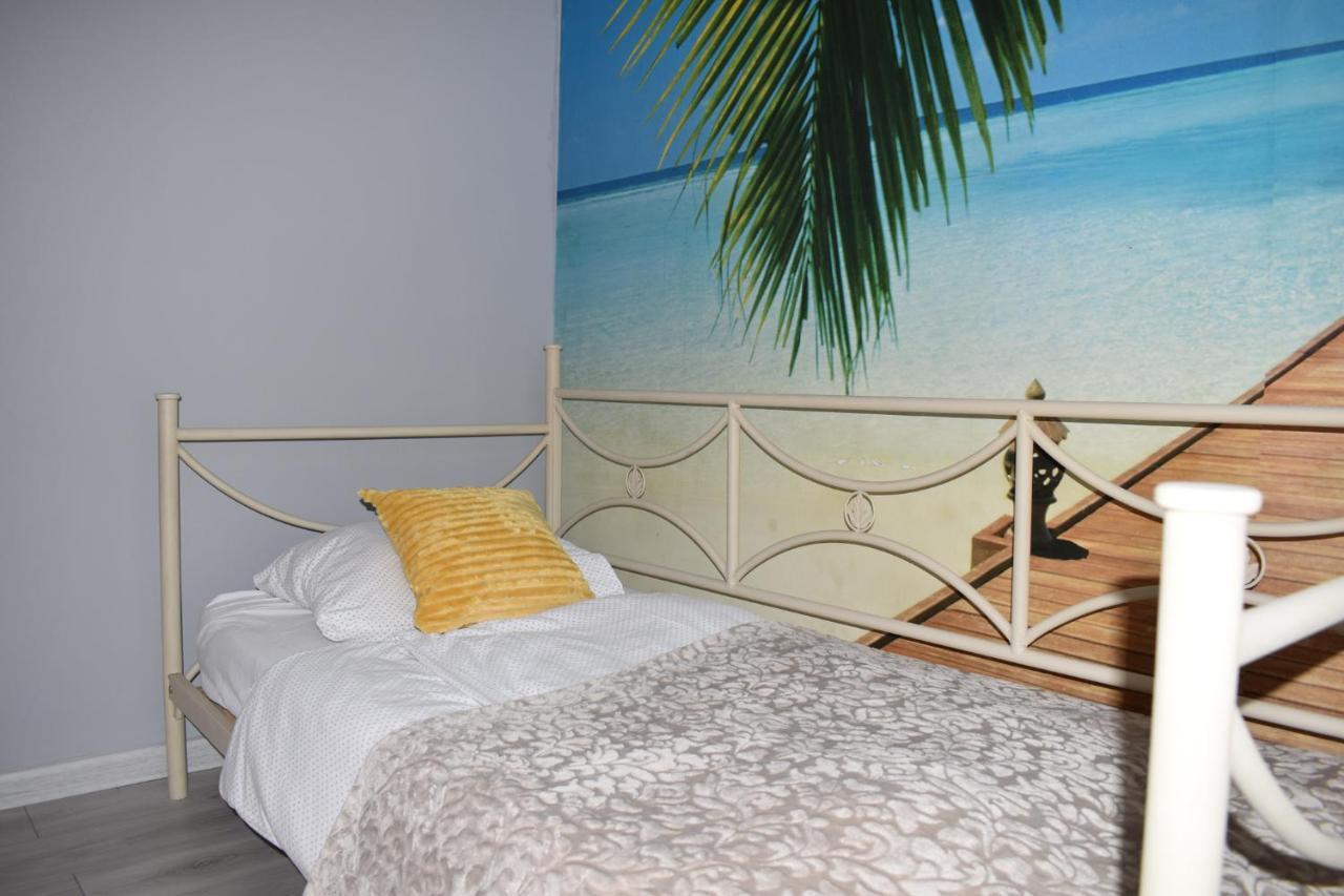 Hostel Przed Switem Gorzów Wielkopolski Εξωτερικό φωτογραφία